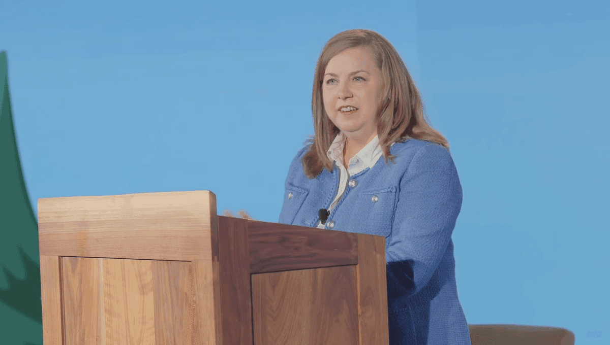Fed Vice Chair Calls for More Open Approach to Blockchain Technology
