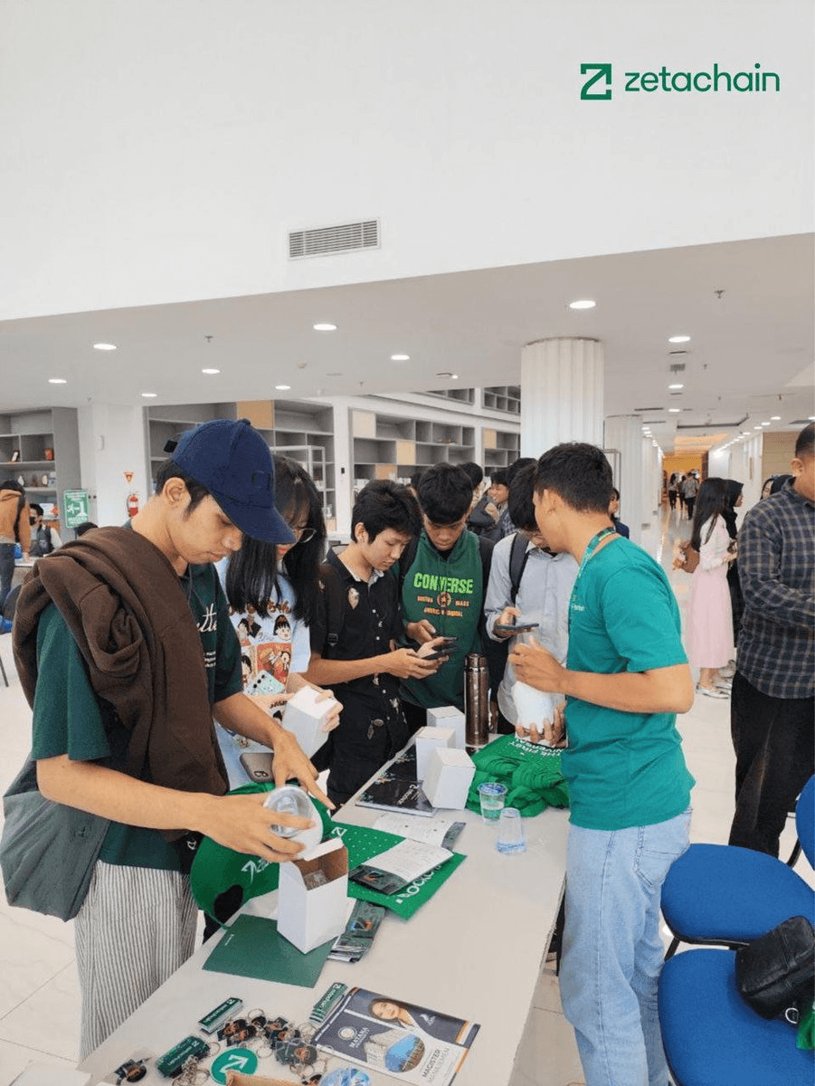 🇮🇩 Indonesian Blockchain Event Draws 100+ Developers to Learn Universal Chain Technology